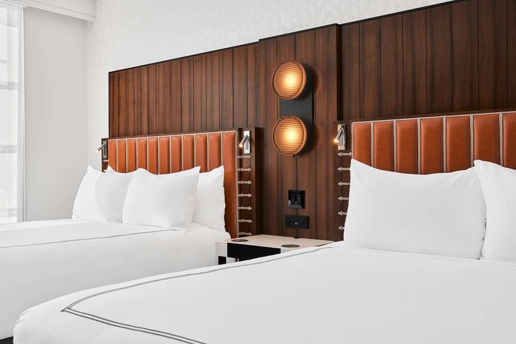 فندق The Godfrey Detroit Curio Collection By Hilton الغرفة الصورة