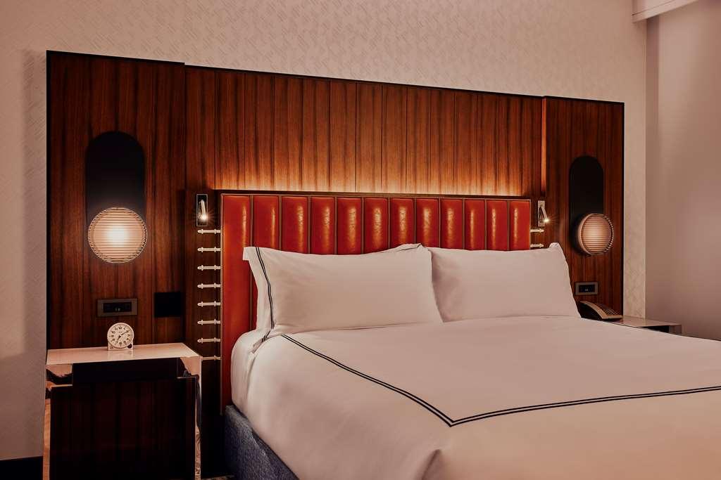 فندق The Godfrey Detroit Curio Collection By Hilton الغرفة الصورة
